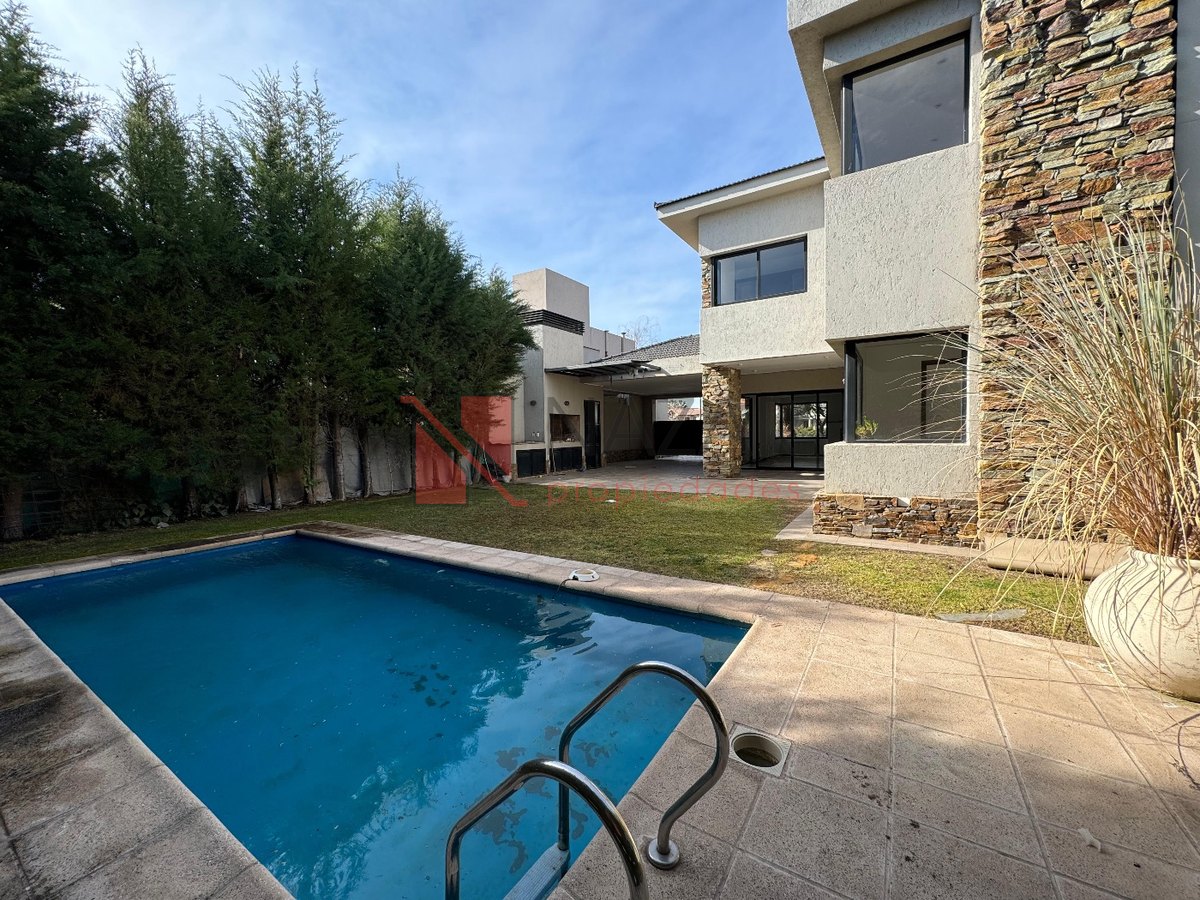 Casa en Alquiler en Godoy Cruz, Mendoza
